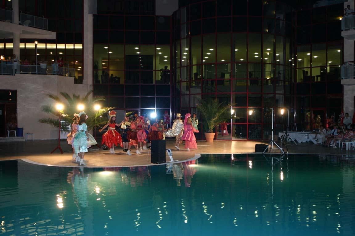 Apollo Spa Resort - Ultra All-Inclusive , Pools & Free Beach, Individual Ac In Every Room Golden Sands Exterior photo